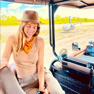 Meet your Posher, Kim